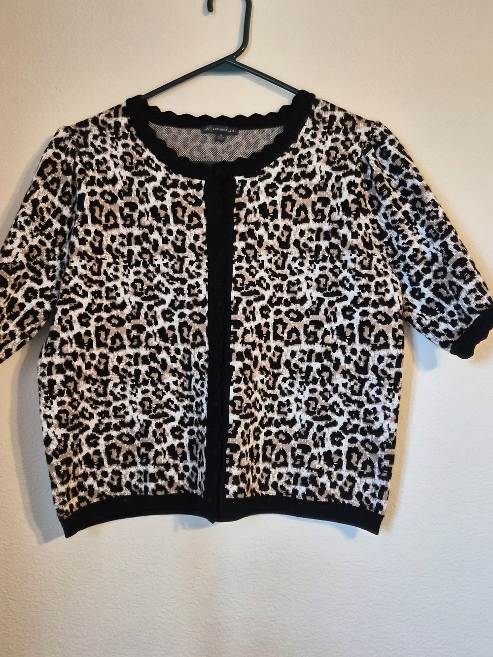 Adrianna Papell Leopard Print Short Sleeve Cardigan Jacket - Black & Cream
